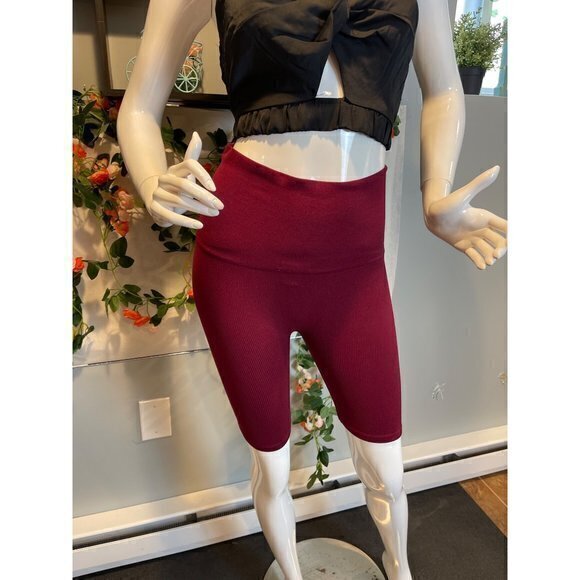 Bozzolo Seamless Rib Tummy Tuck Biker Wide Waistband Shorts Wine Size S/M RefFNB - Picture 6 of 10